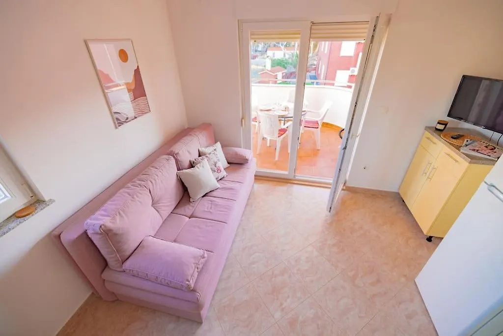 Apartment Vito, Pag Island Povljana